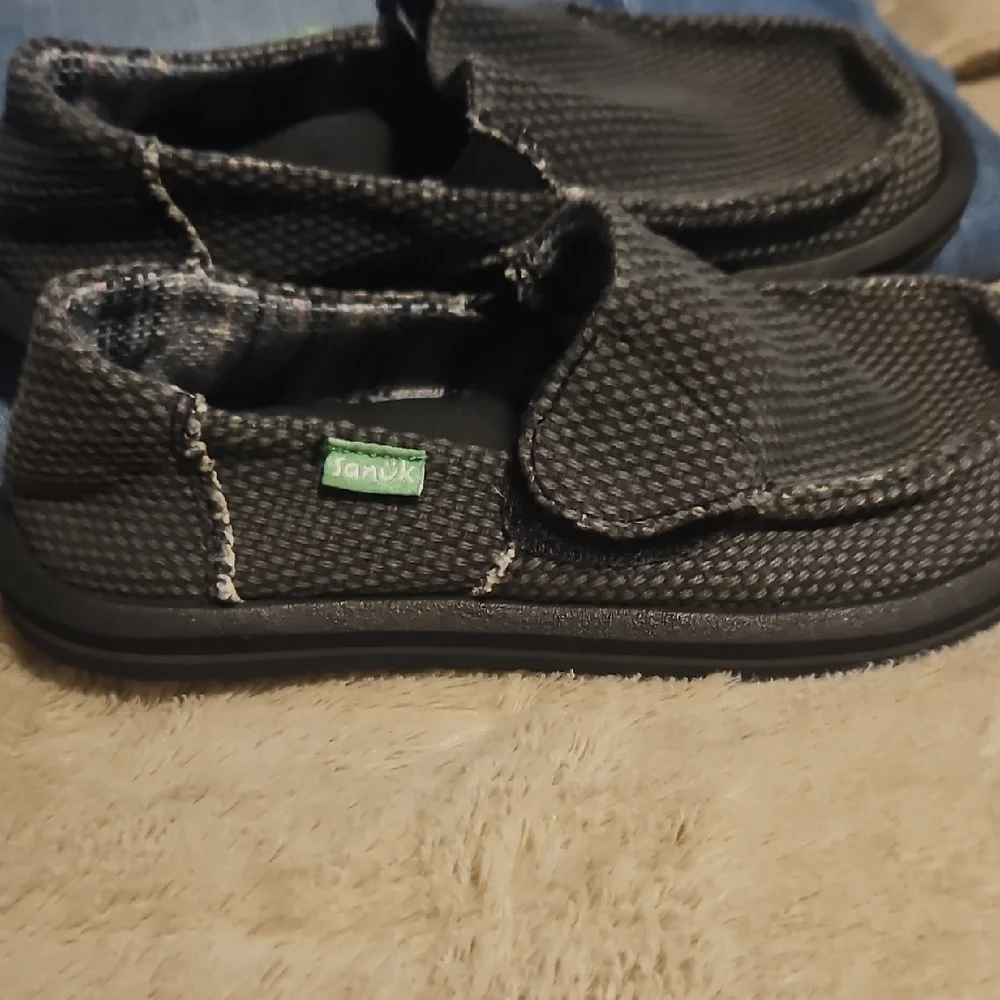 Sanuk Gray Vagabond Slip-On Shoes